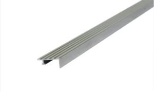 จมูกบันไดอลูมิเนียม 4 ร่อง AP รุ่น A-40