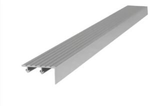 จมูกบันไดอลูมิเนียม 6 ร่อง AP (2ขา) รุ่น A-82